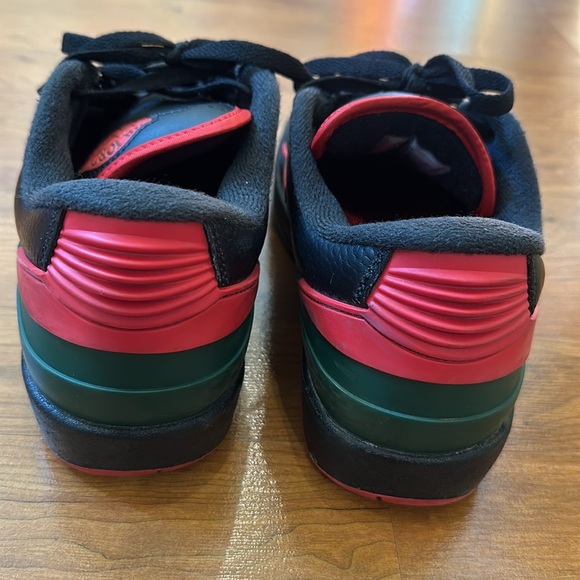 Air Jordan nike retro low style boys sneakers. - Picture 5 of 11